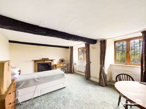 Dining Room- click for photo gallery
